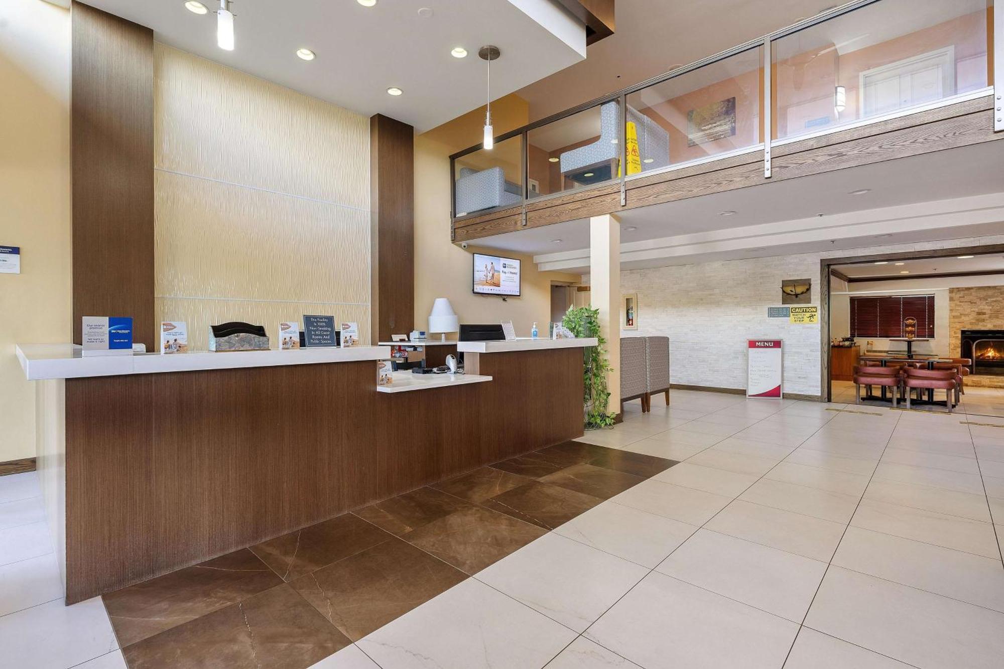 Best Western Oakbrook Inn Oakbrook Terrace Exteriör bild